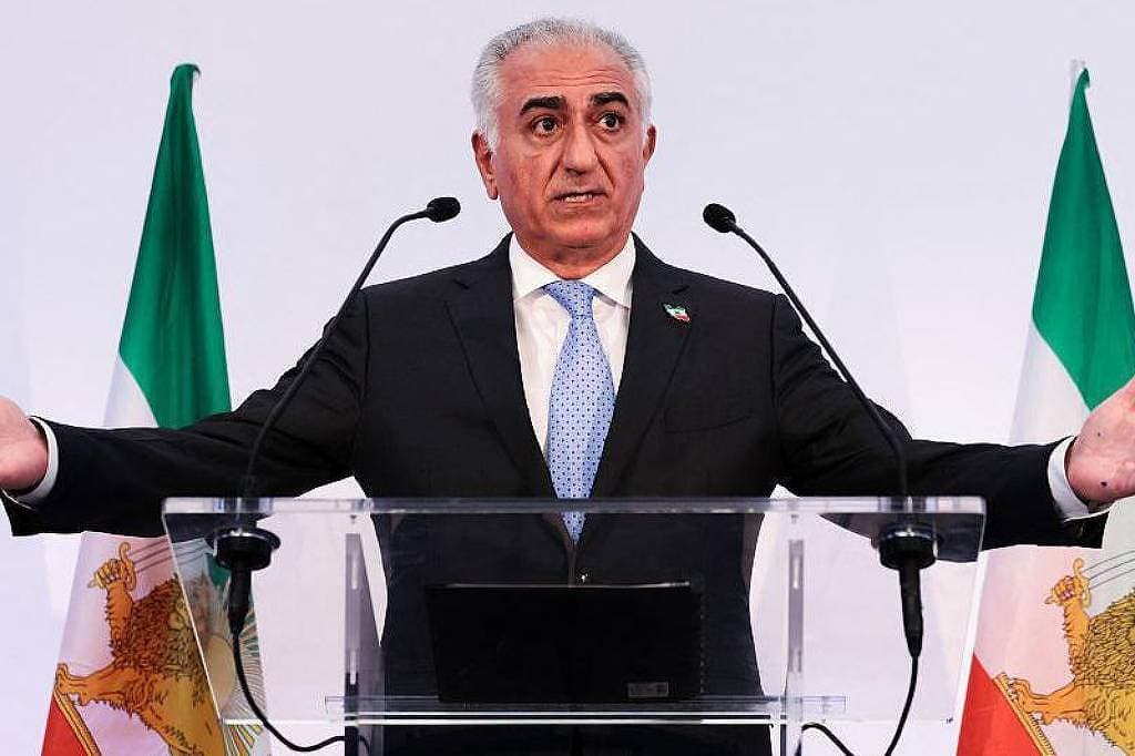 Reza Pahlavi clama por acción militar contra el régimen iraní