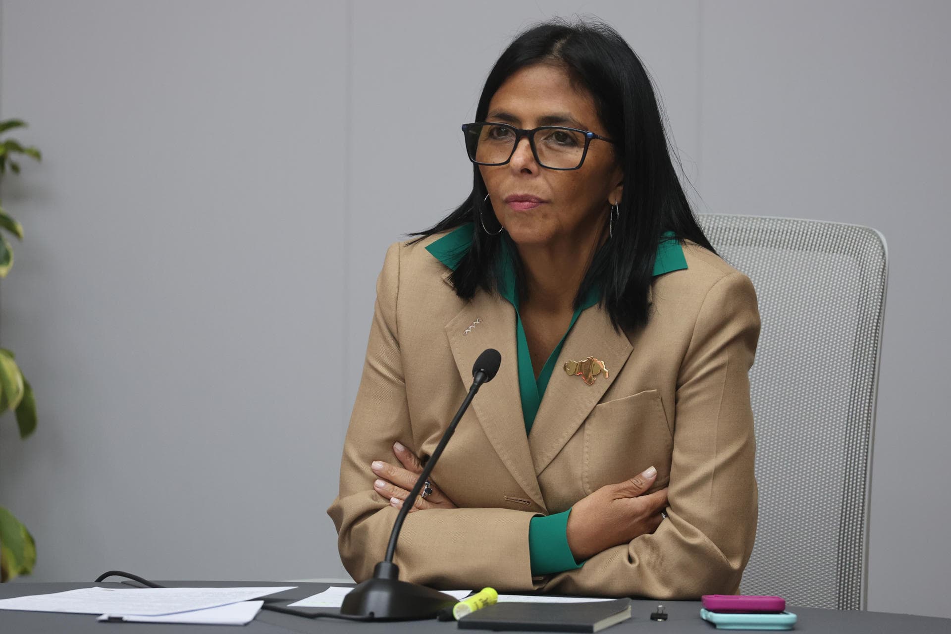 Delcy Rodríguez expresa su sorpresa tras el levantamiento de sanciones de EE.UU.