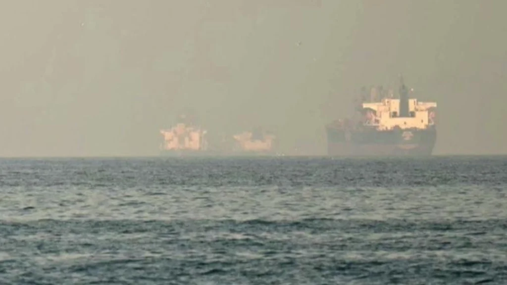 Explosión cerca de petrolero agita tensiones en el estrecho de Ormuz