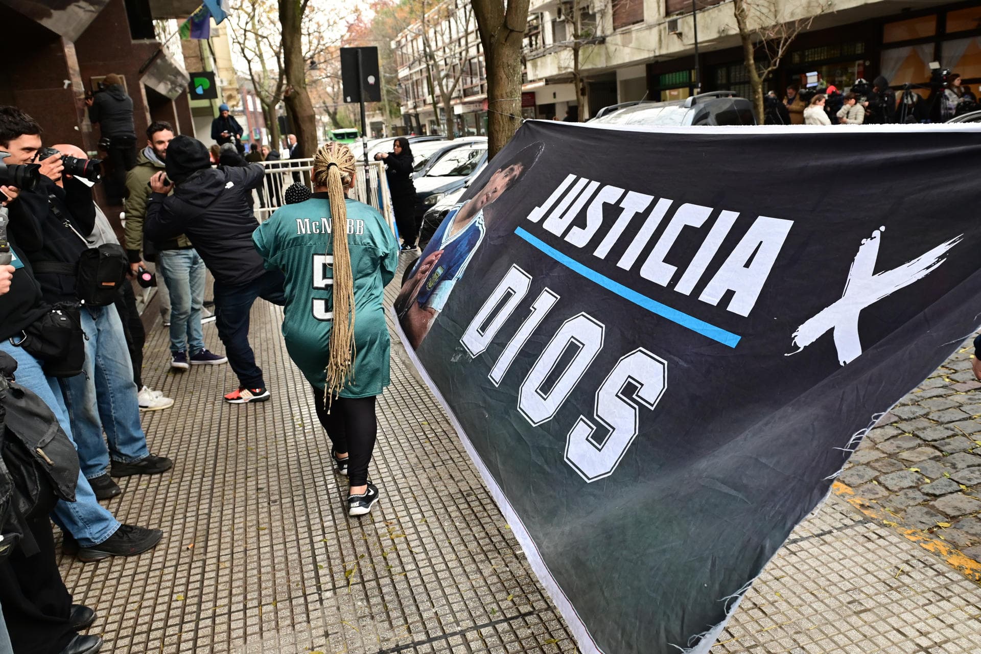 Testimonio del custodio de Maradona revela detalles sobre su muerte