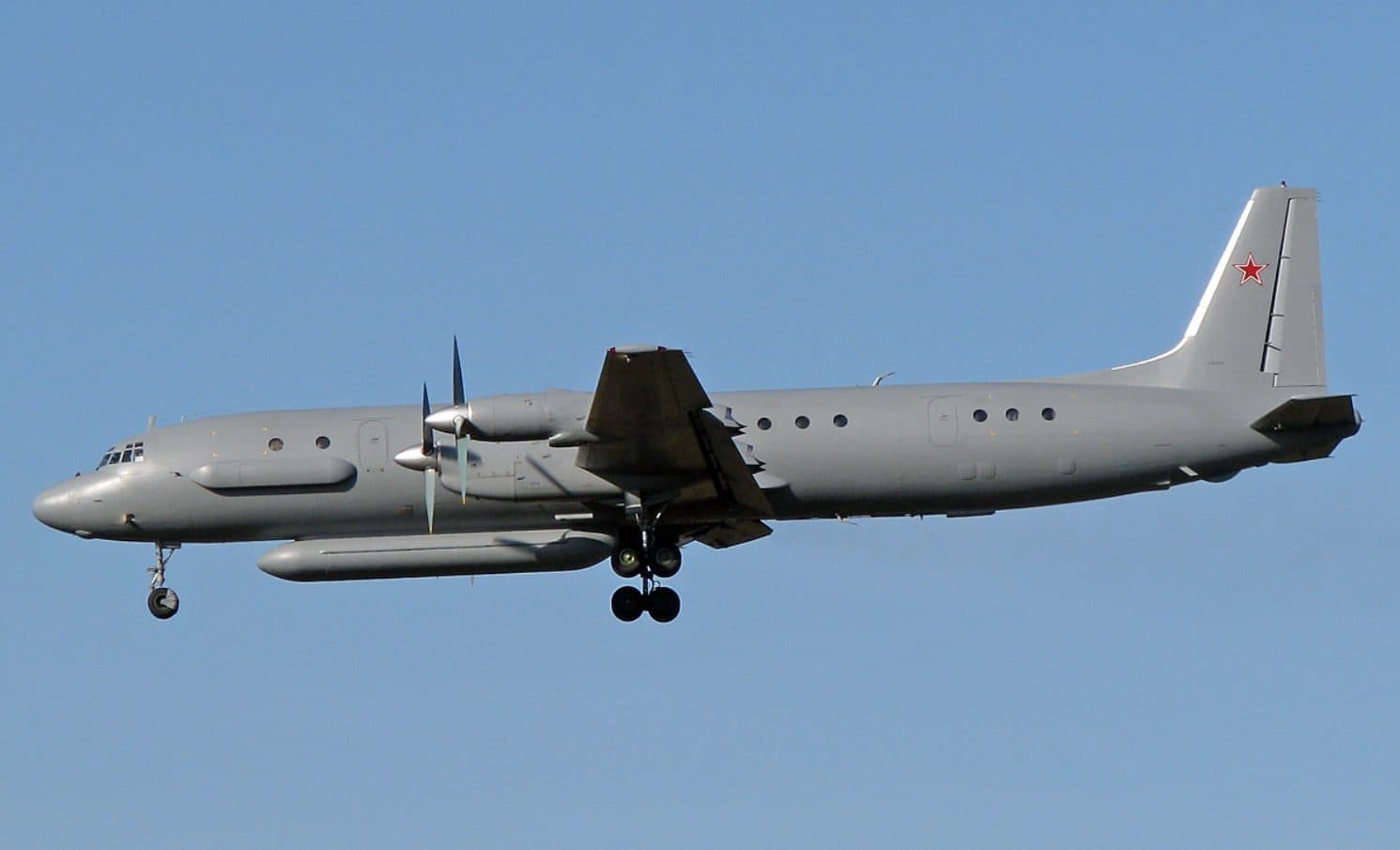 Cazas Polacos Interceptan Avión Espía Ruso en el Mar Báltico