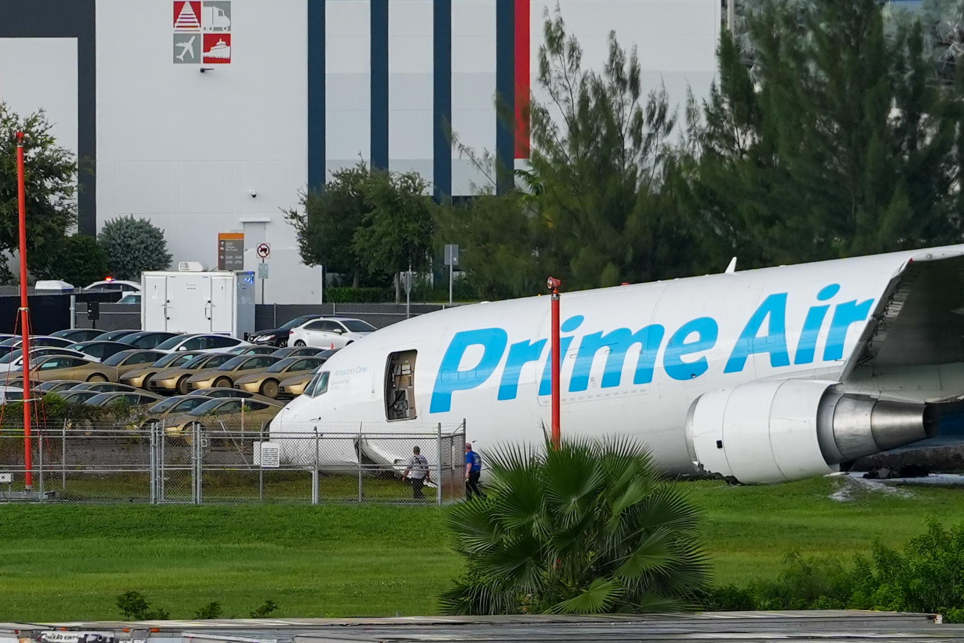 Tragedia en Miami: Al menos cinco muertos en accidente aéreo de Amazon